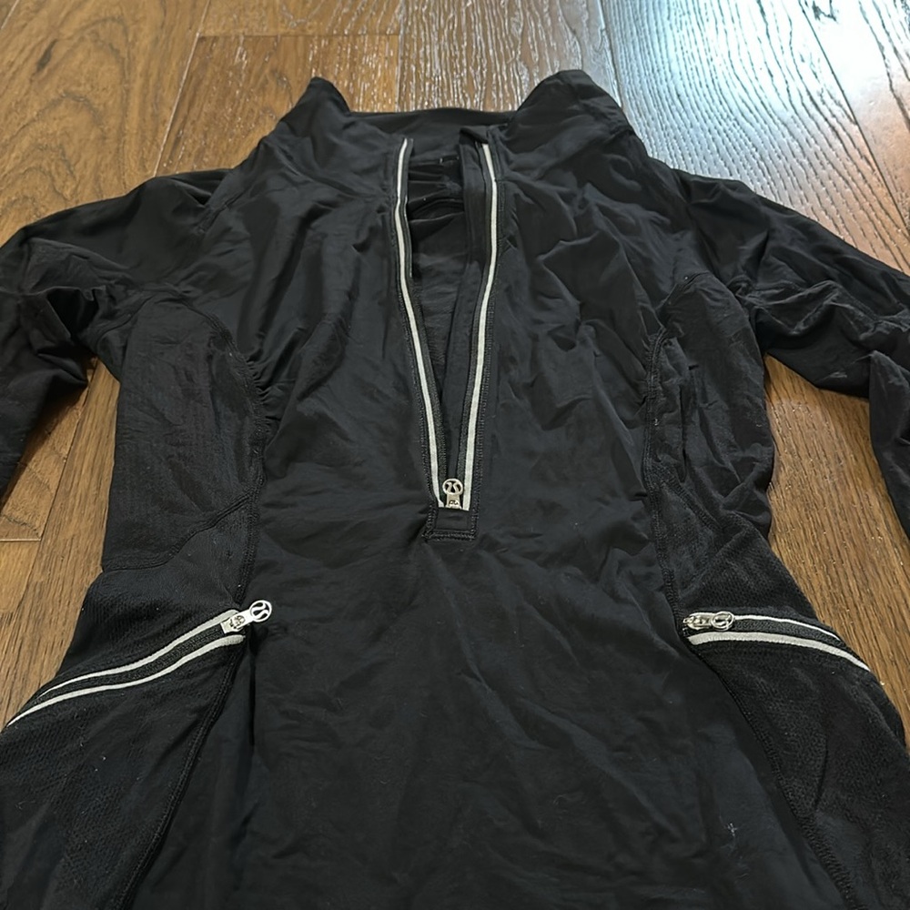 Lululemon pullover - Picture 2 of 3